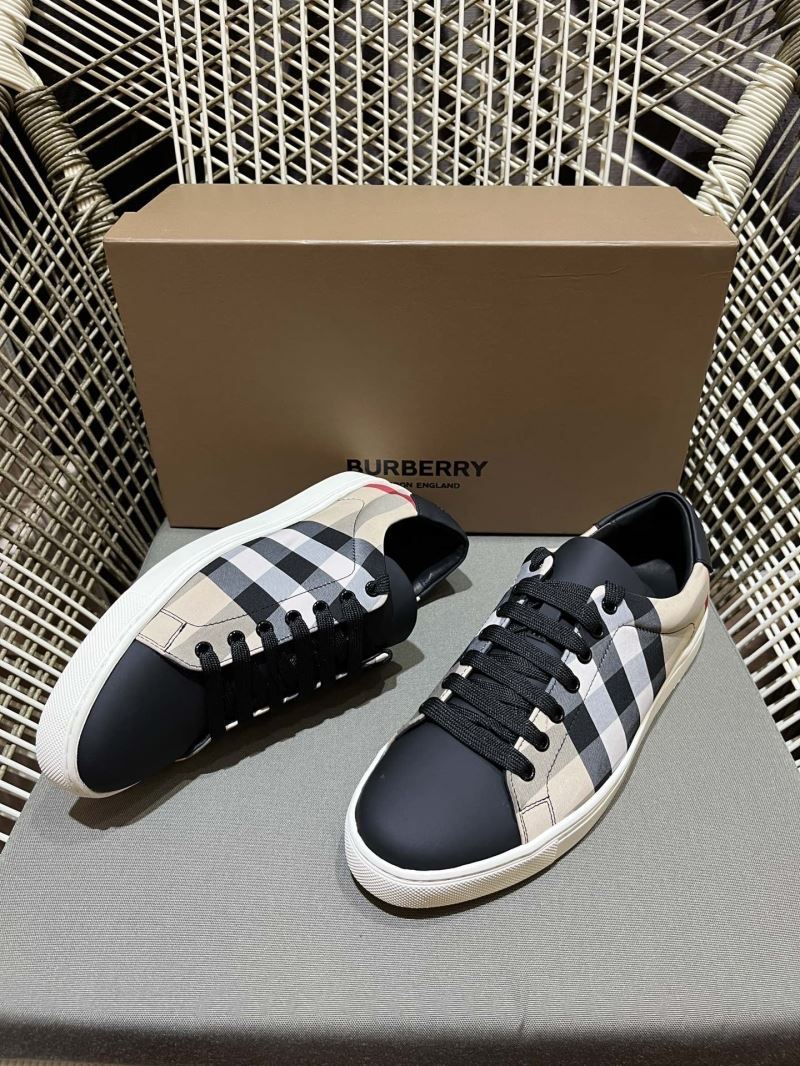 Burberry Low Shoes